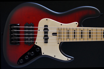 MARUSZCZYK Elwood X5A 24FMT Redburst